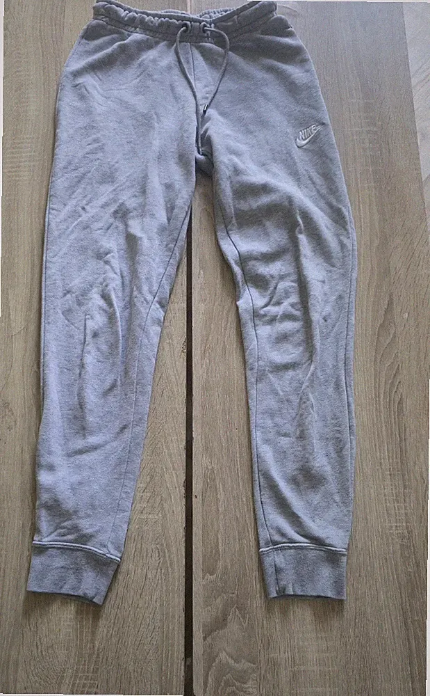 Nike Jordan Jogginghose Größe XS Farbe Grau Sehr Gut Zustand