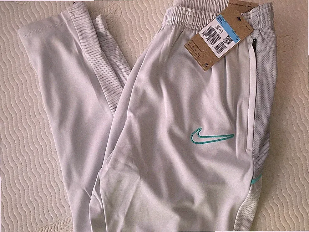 Nike Kinderjogginghose HJ3720-395 YM / NEU