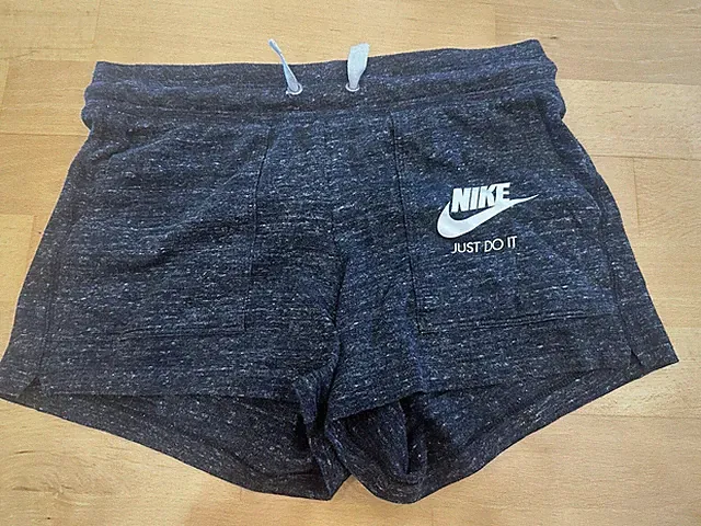 Nike kurze Hose