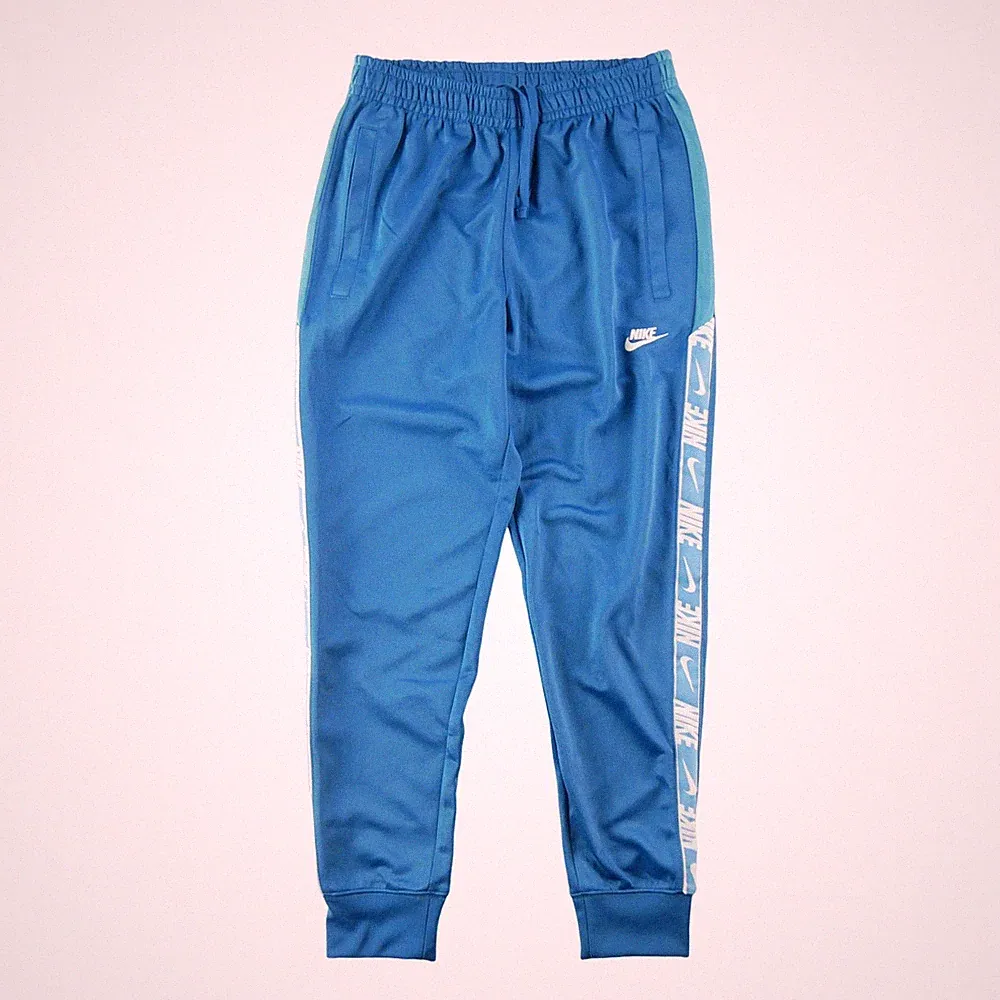 Nike Nike Herren Jogginghose Größe S #QWE4060