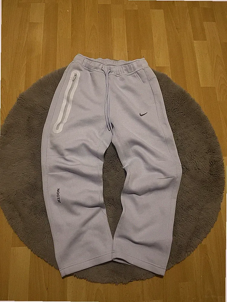 NIKE NOCTA Herren Jogginghose, Lavendel Lila/blau Gr. S Top Zustand