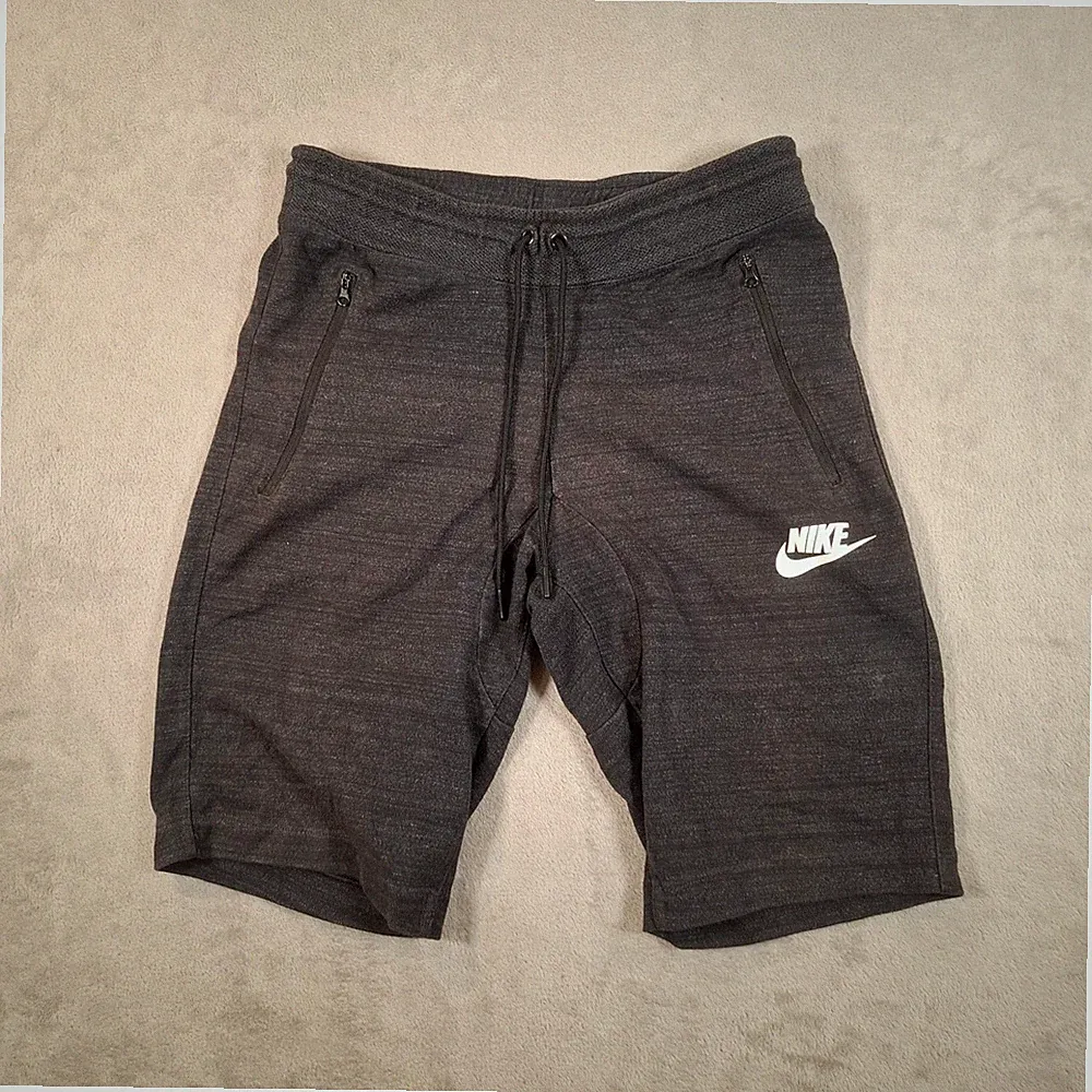 Nike Shorts Herren klein grau Tech Fleece Jogginghose Reißverschlusstasche Sport Freizeit Fitnessstudio 11"