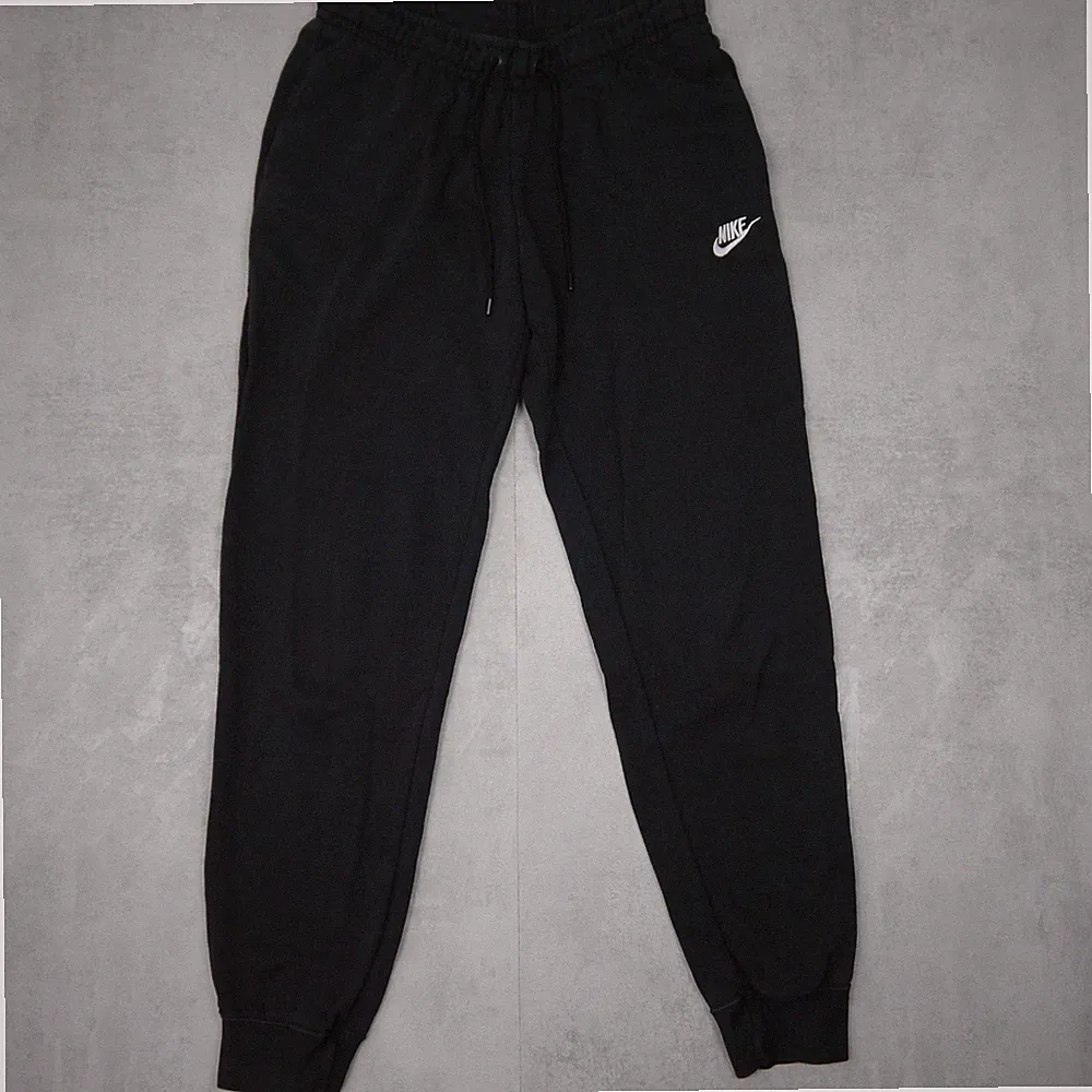 Nike Sportswear Club Fleece Jogginghose Herren S Schwarz regular Fit Sportwear