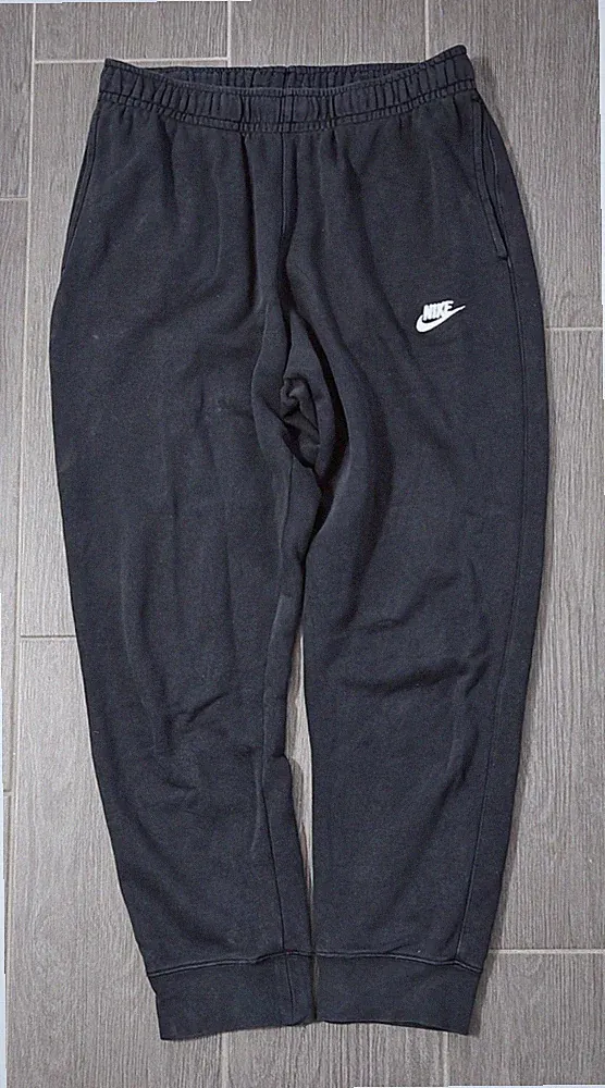 Nike Sportswear Club Fleece Jogginghose Schwarz Gr. M Herren Hose Sweatpants