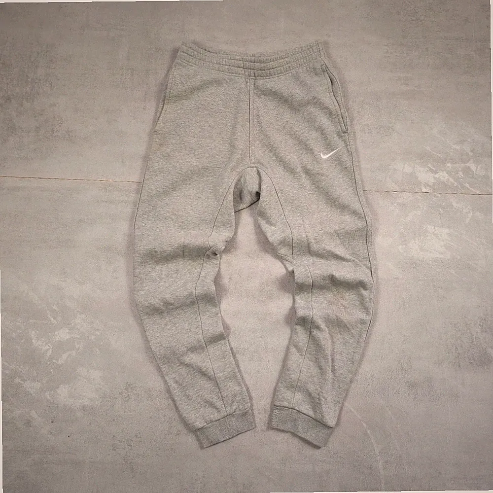 Nike Sweatpants Grau Slimfit Baumwolle Vintage Y2K 0s | XS
