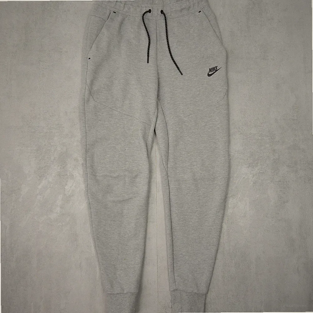 Nike Tech Fleece Jogginghose Herren Grau S Regular Fit Streetwear Jogger