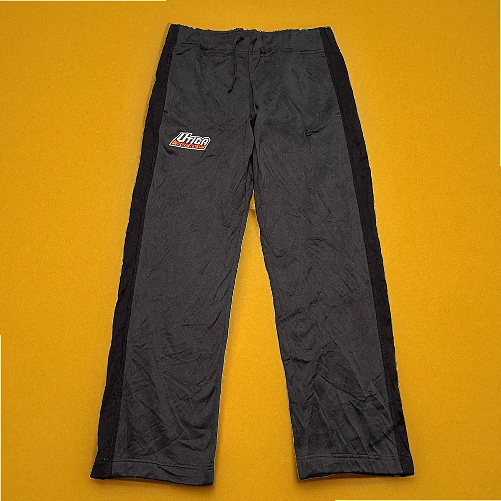 Nike Therma-Fit Herren Trainingshose Jogginghose Sporthose Gr. S #EE7-25