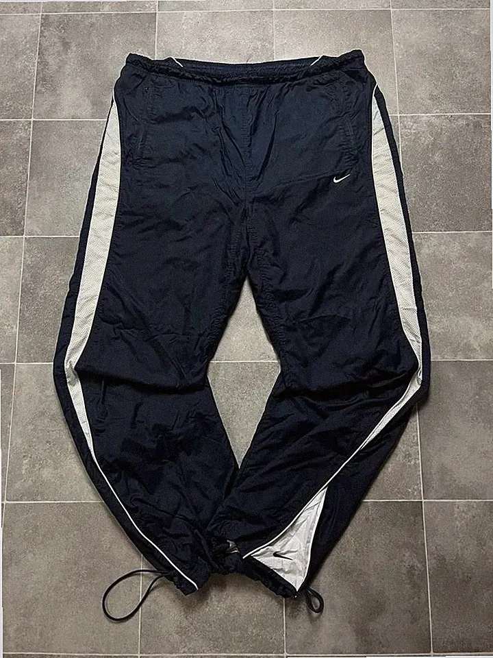 Nike Trackpants vintage baggy dunkelblau/weiß Jogginghose Größe XXL