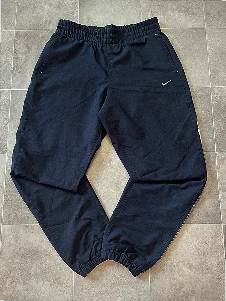 Nike Trackpants vintage Baggy Jogger dunkelblau/weiß Herren Jogginghose Größe L
