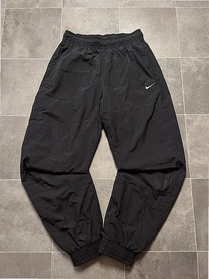 Nike Trackpants vintage baggy Jogger Herren Jogginghose schwarz/weiß Größe S