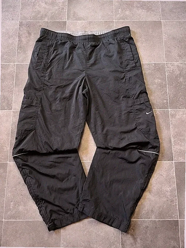 Nike Trackpants vintage baggy Jogger Jogginghose Herren Retro grau/weiß Größe M
