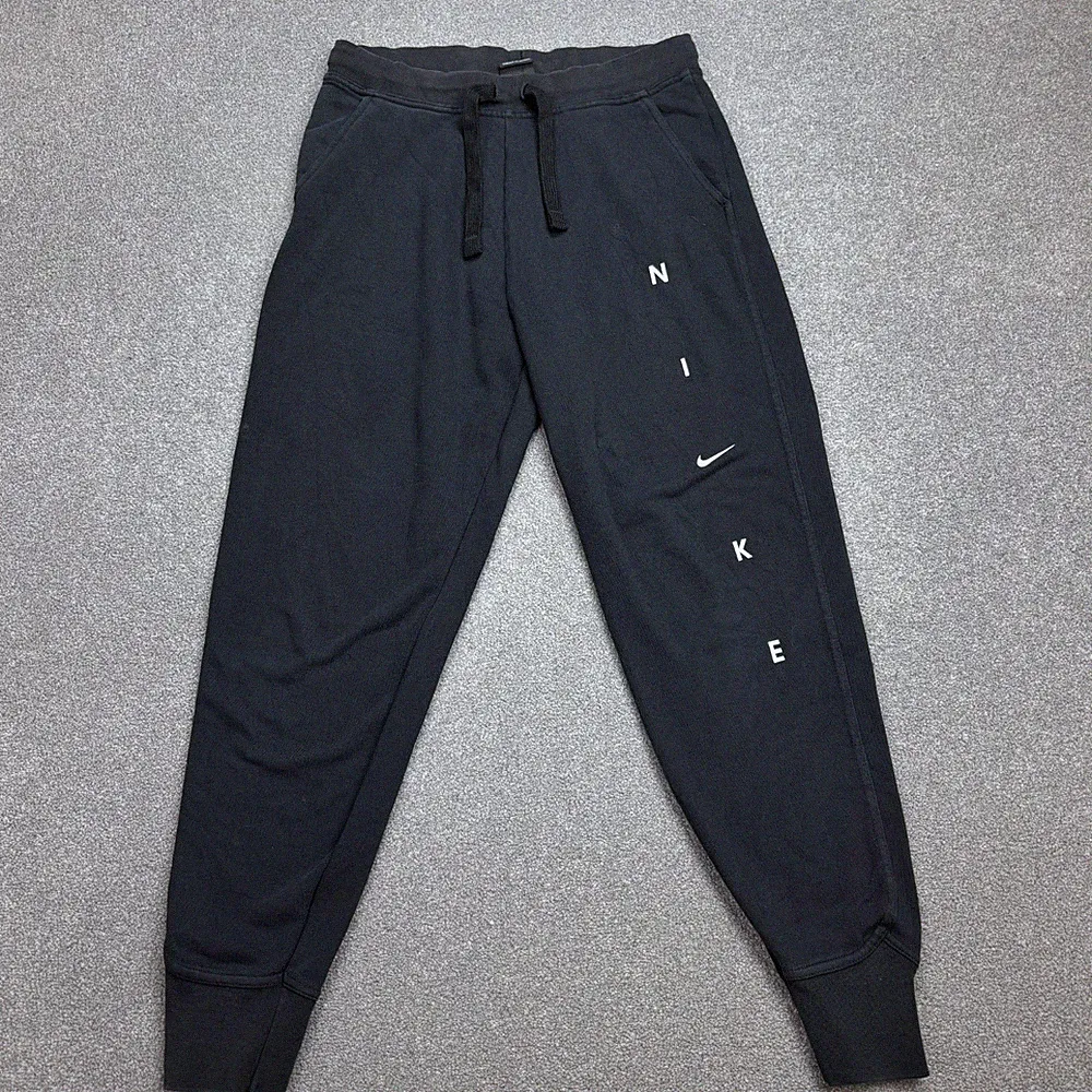 Nike Trainingshose Damen klein schwarz Y2K Swoosh Baggy Hip Hop Sport Jogging...