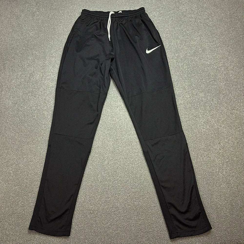 Nike Trainingshose Erwachsene klein schwarz Swoosh Y2K Sport Hip Hop Baggy Jogginghose Herren