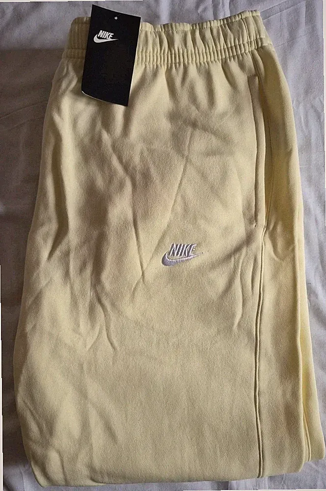 Nike Trainingshose Jogginghose Sporthose 3XL Creme Neu mit Etikett
