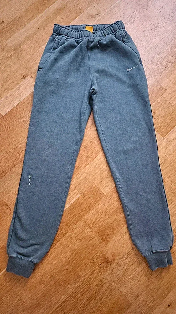 NOCTA Nike Fleece CS Sweatpant, XS, Farbe Mineral Slate