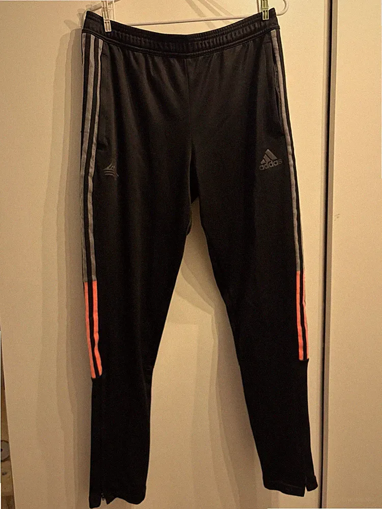Original Adidas Jogginghose Größe M Mit Orangenen Streifen An Der Seite