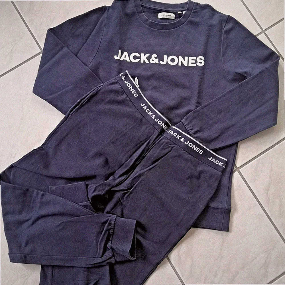ORIGINAL JACK&JONES TRAININGSHOSE JOGGINGHOSE + PULLOVER GR. M BLAU FITNESS