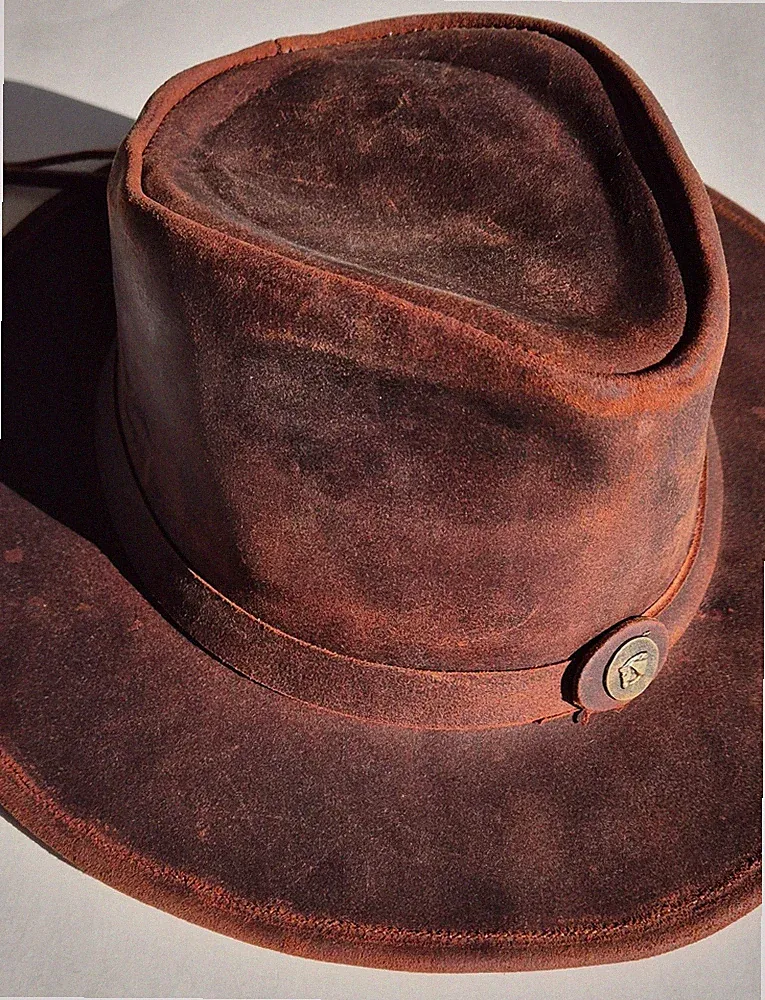 Original Rustikal Gaucho Lederhut aus Salta, Argentinien – Echtleder Handarbeit
