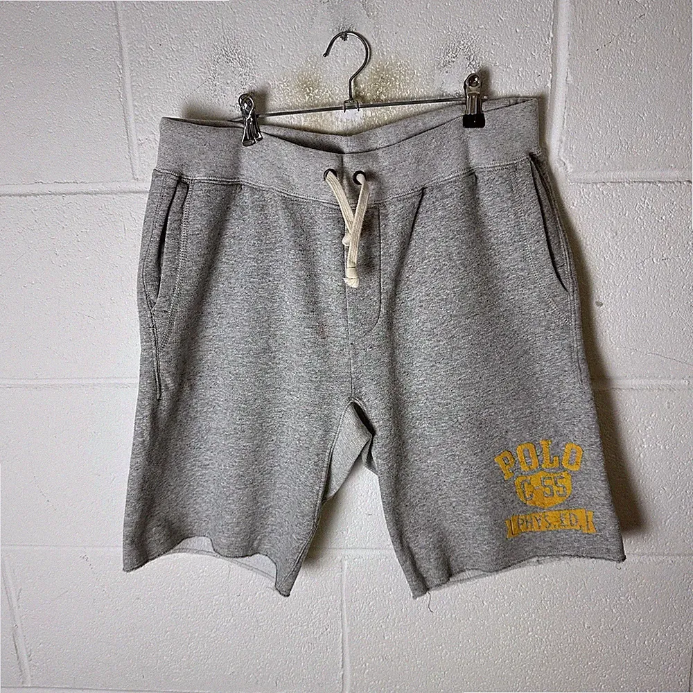 Polo Ralph Lauren Shorts Herren Medium Grau Varsity College Freizeit Jogginghose Baumwolle