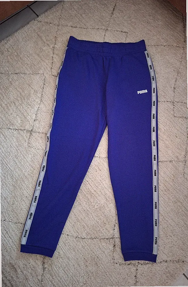 Puma Damen Jogginghose in Größe M Violett, Neu