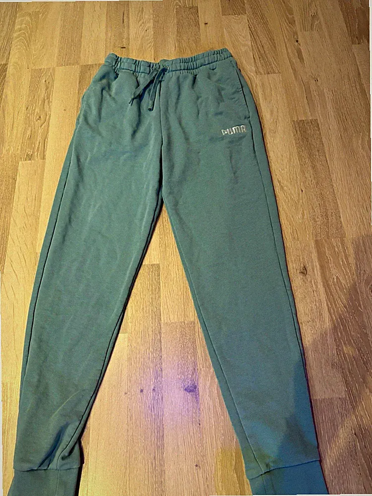 PUMA Herren Jogginghose Gr.M Grün
