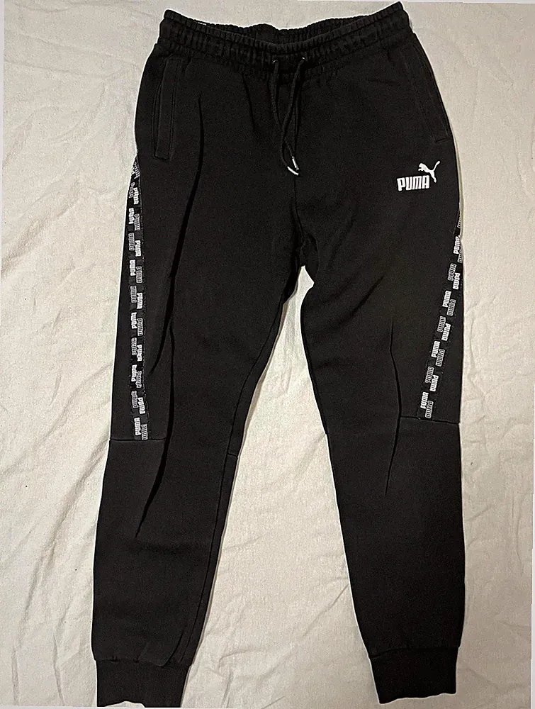 PUMA Herren Jogginghose Schwarz Gr. M mit Logoband, Baumwolle, Taschen