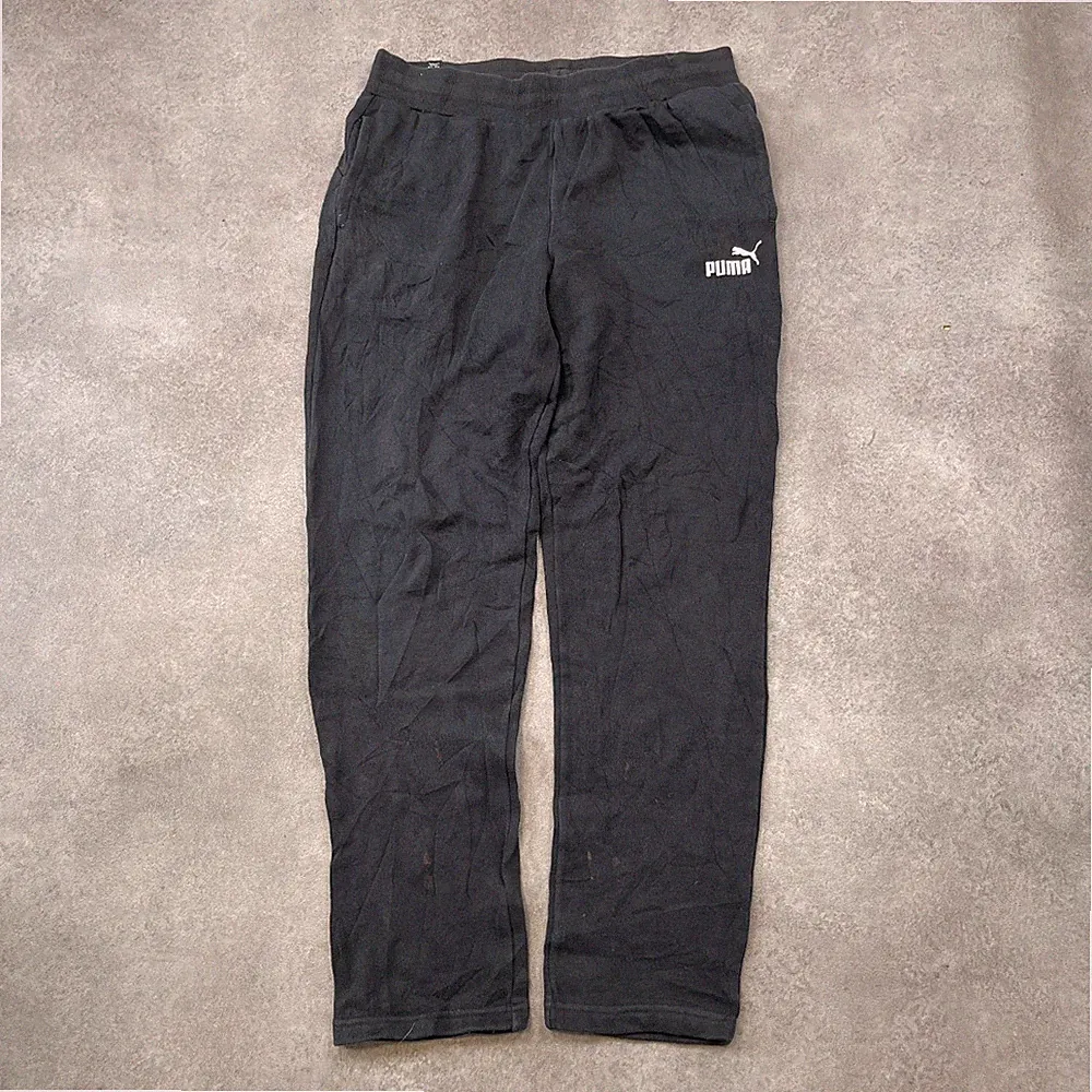Puma Jogginghose Herren Medium Logo Sweatpants Sport Trainingshose, Schwarz