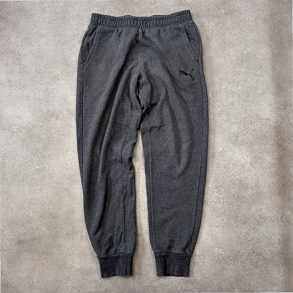 Puma Jogginghose Herren Medium Tapered Fleece Sporthose, Grau