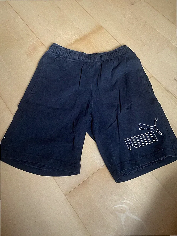 Puma Jogginghose Kurz Jungen Gr. 140 *Gebraucht*