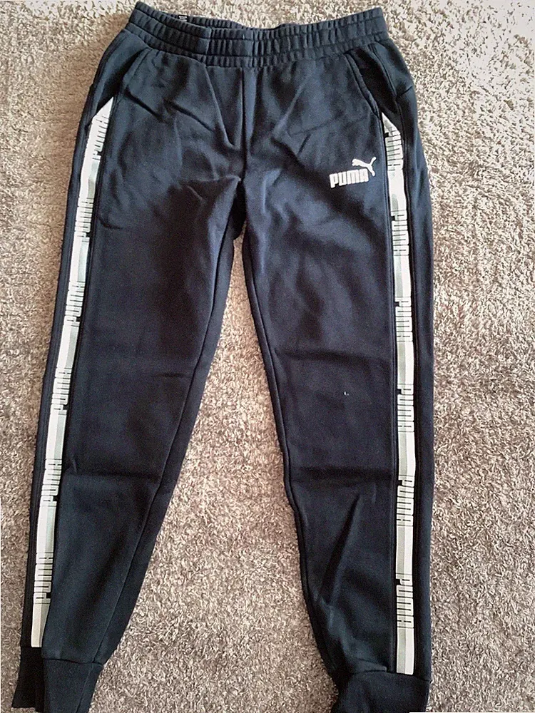 Puma Jogginghose Schwarz/Weiß Größe M (NEU: ohne Etikett)