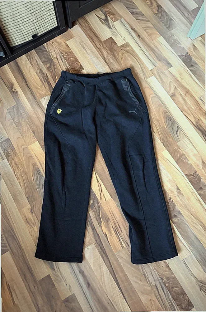 Puma Jogginghose Scuderia Ferrari / schwarz / Größe 52/54