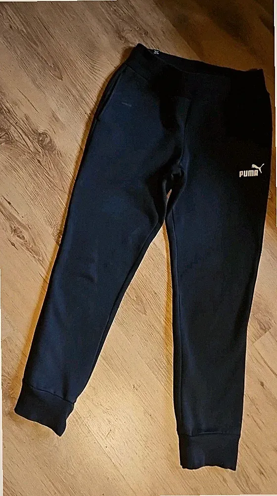 Puma Jogginghose Trainingshose Schwarz Größe S, 36
