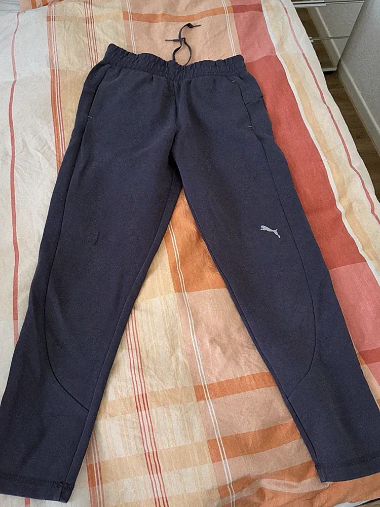 Puma Trainingshose Jogginghose Damen Gr. S – Dunkelblau – Top Zustand