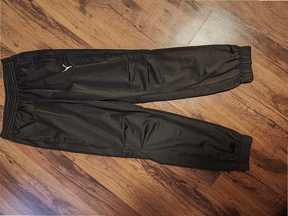 Puma Trainingshose Sporthose schwarz Gr. 152 Kinder Jogginghose