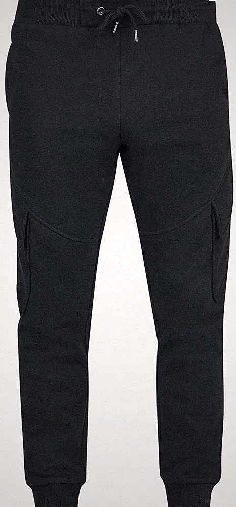 RED by EMP Herren schwarze Basic Jogginghose mit seitlichen Taschen und