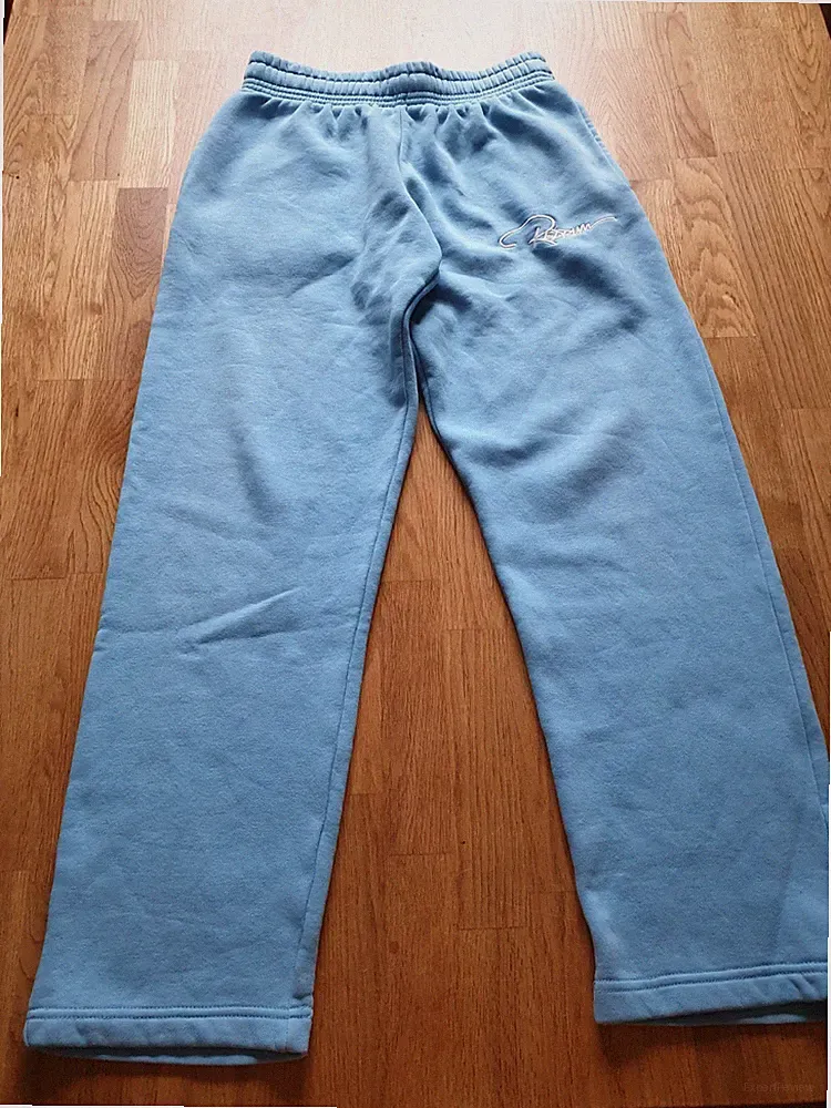 redrum Jogginghose Gr. XXS hellblau neuwertig