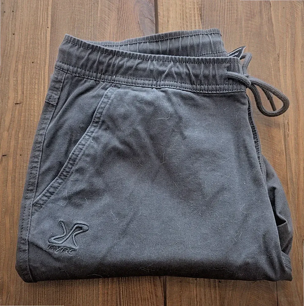 RevolutionRace Herren Jogginghose Grau Gr. L 82 cm Schrittl. 33"-34" elast. Bund