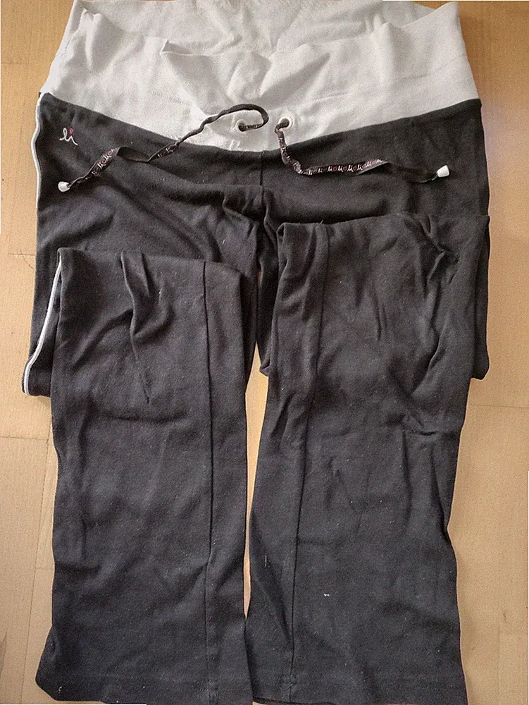 Schwangerschaft Umstands -Jogginghose schwarz mit weißen Bund, Gr. XS, Yessica