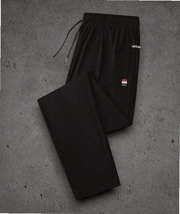 Schwarze Jogginghose Herren mit geradem Bein und Zip-Taschen