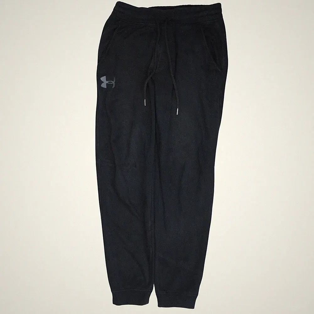 Schwarze Jogginghose Herren UK Größe L Under armour Slim Fit