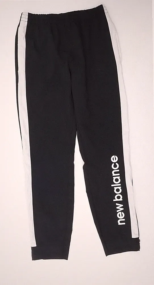 Schwarze Jogginghose Herren UK Größe S New Balance Regular Fit