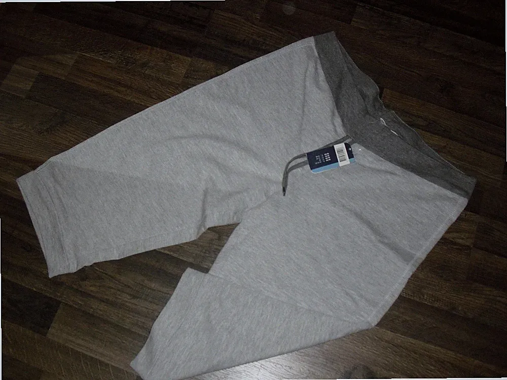 46 Jogginghose