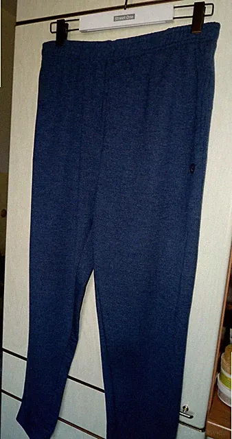 Sporthose/Trainingshose von LINEA PRIMERO, Gr. 25 (50), blau