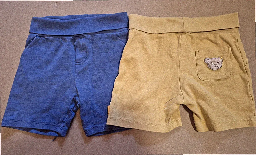 Steiff Shorts Gr. 92 92/98 gelb blau Jungen Mädchen Baby