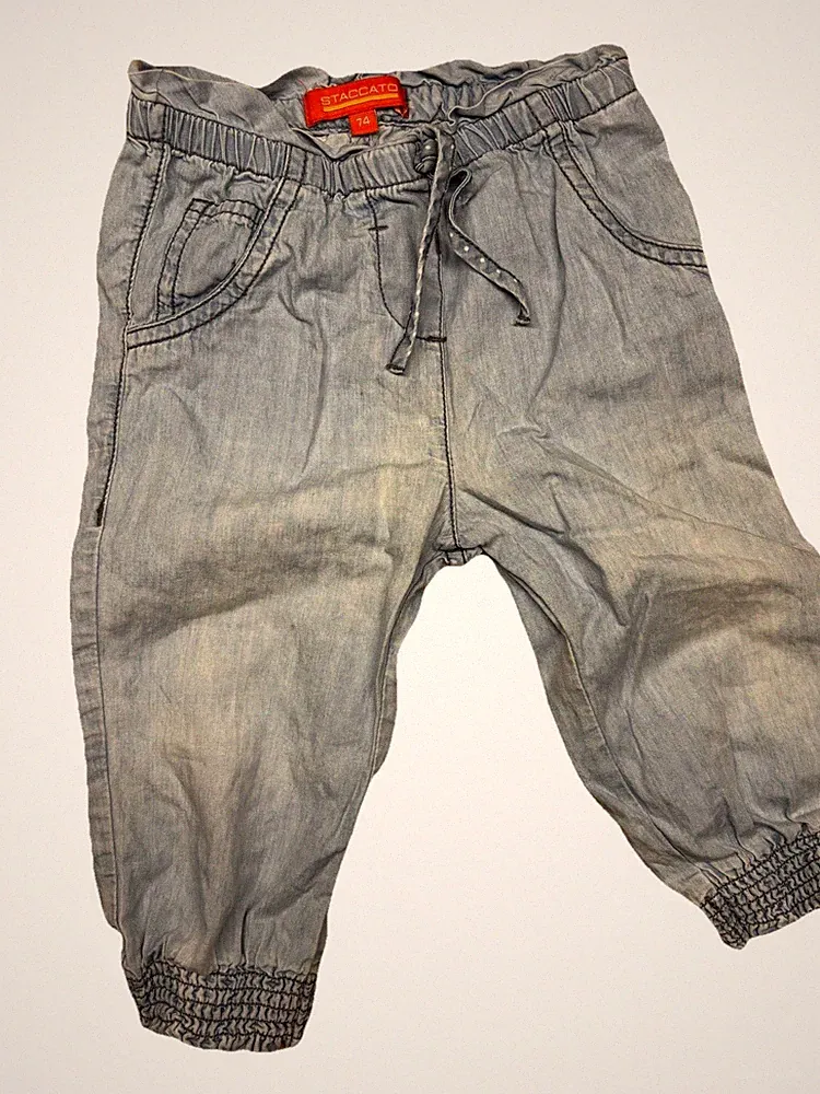 Stoffhose Jeansoptik Größe 74, Lockere Hose