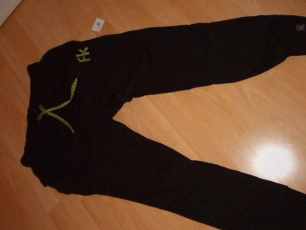 Sweats, Jogginghose, Größe S schwarz einfarbig fk