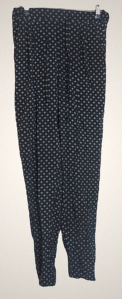 Tessentials Damen Hose Schlupfhose lang Gr. S Schwarz gepunktet #PN 268