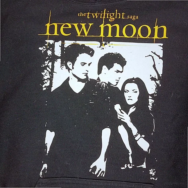THE TWILIGHT SAGA NEW MOON HOODIE GILDAN SWEATSHIRT GR M HOODIE TV