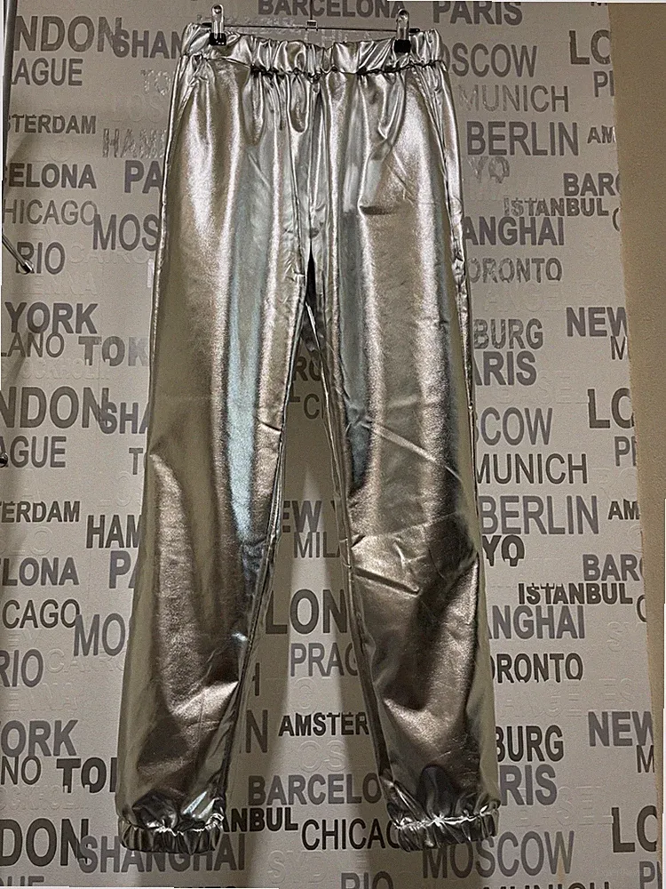 Tolle glänzende Herren Wetlook-Hose Jogginghose Silber Gr.S NEU dehnbar