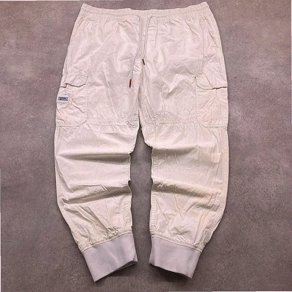 Tommy Hilfiger Cargohose Herren Medium Y2K Jeans Jogginghose, Weiß